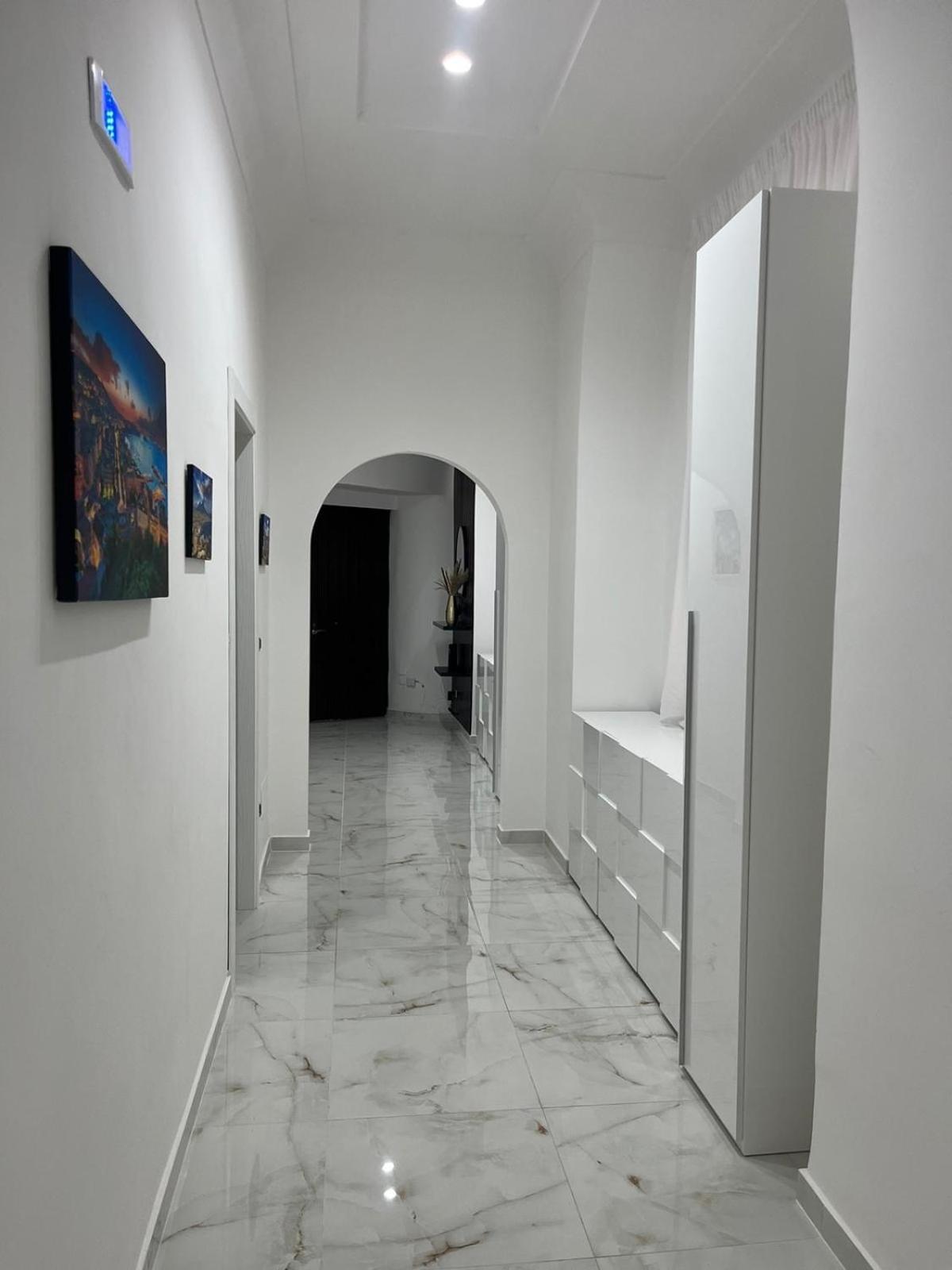 B&B Garibaldi Road Nápoles Exterior foto